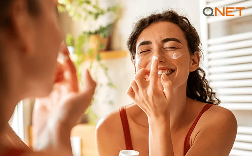 A women using Physio Radiance products