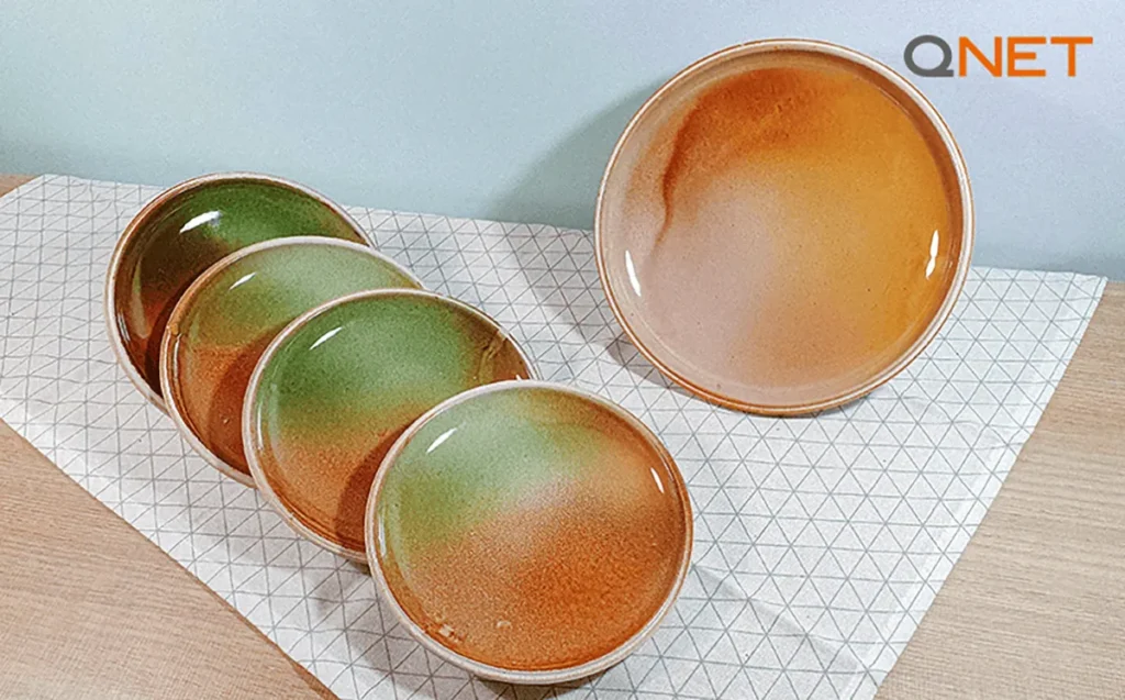 Food served in a set of dinnerware (brandless dinnerware)