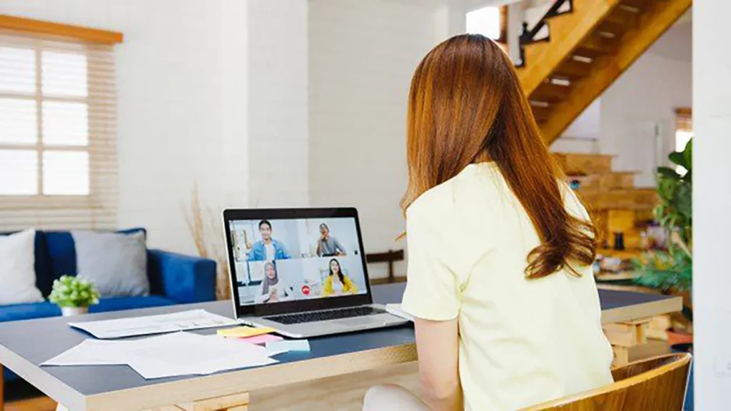 A business woman using laptop